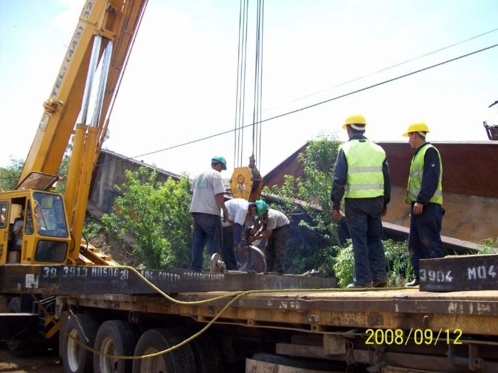 Trasvases y transbordo de materiales – Especializados (Hazmat)